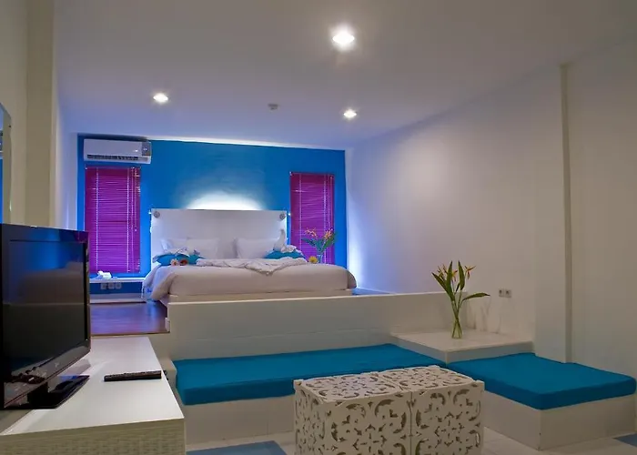 Hotel Home@36 Condotel Kuta Lombok