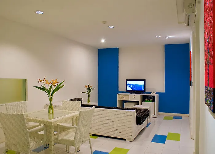 Hotel Home@36 Condotel