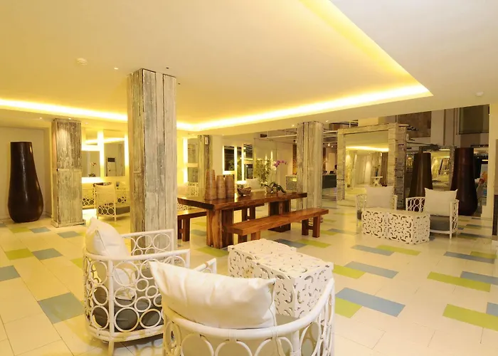 Home@36 Condotel 3* Kuta Lombok